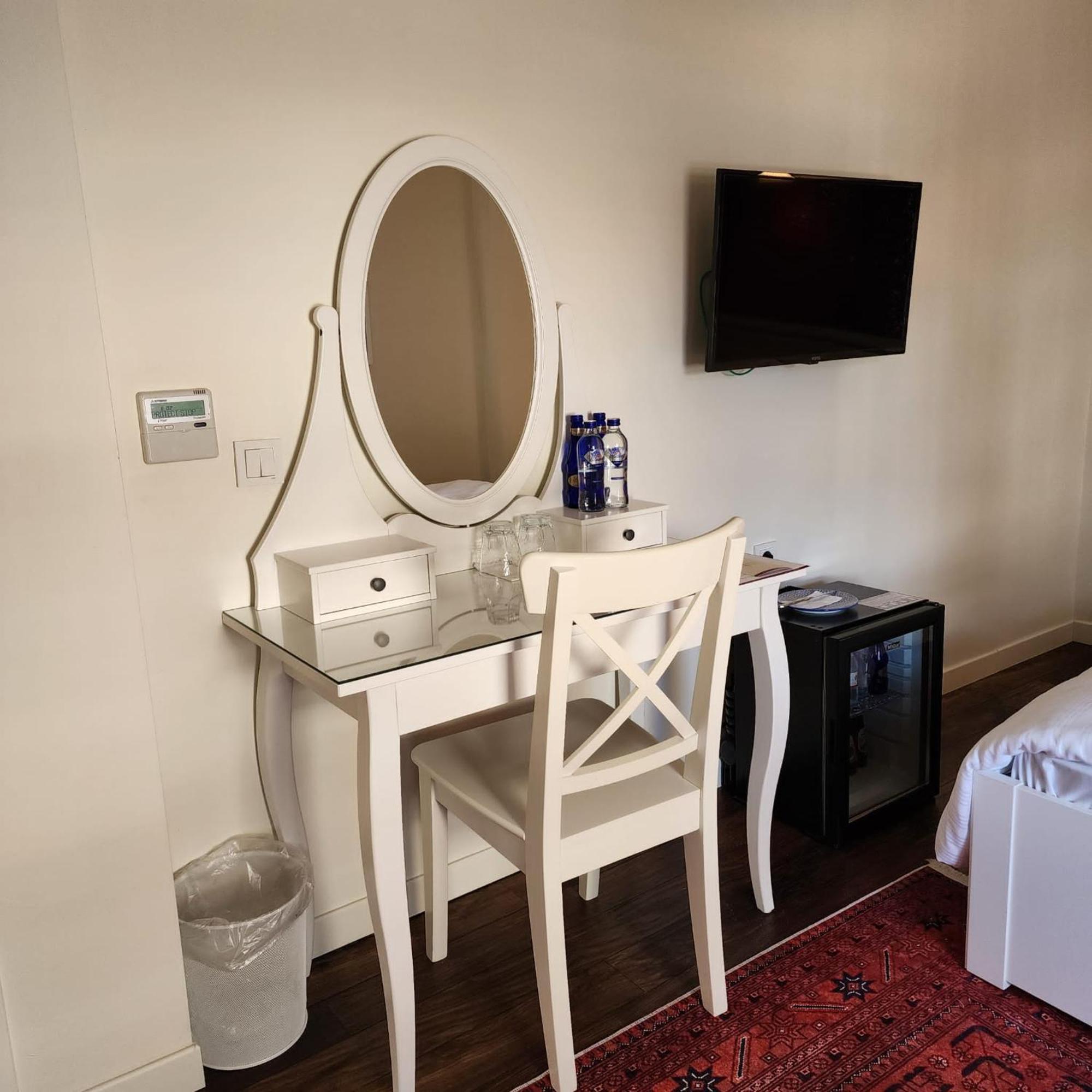 Pertevniyal Aziziye Hotel Konya Esterno foto