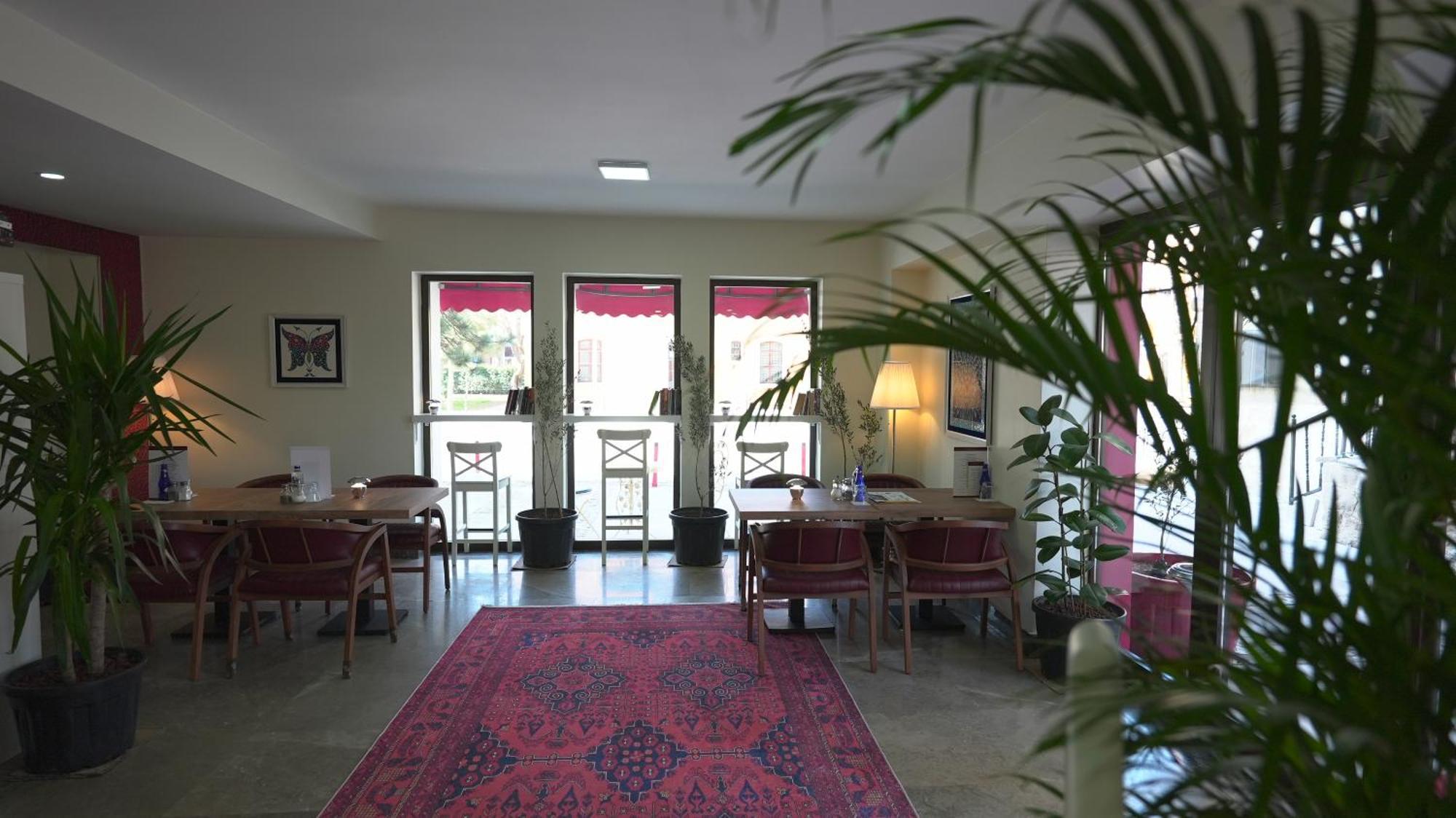 Pertevniyal Aziziye Hotel Konya Esterno foto