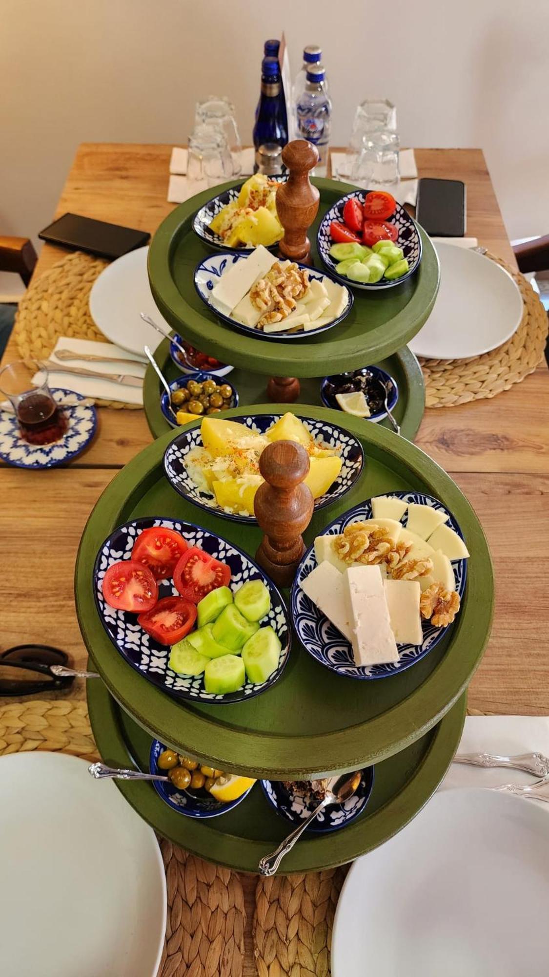 Pertevniyal Aziziye Hotel Konya Esterno foto